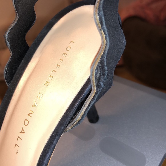 Loeffler Randall Size 8 Black Kitten Heel - Picture 2 of 8